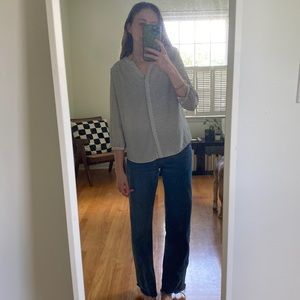 NWT Black and White Quarter-Sleeved Blouse